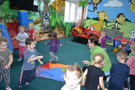 Grafika #2: Przedszkolaczki w Smykolandii