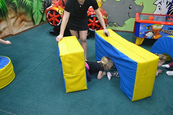 Grafika #9: Przedszkolaczki w Smykolandii