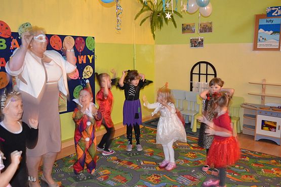 Grafika #5: "Ach, cóż to był za bal" - Karnawał w Przedszkolu