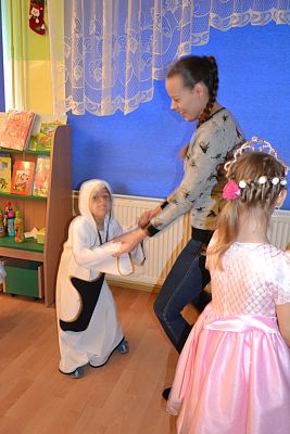 Grafika #10: "Ach, cóż to był za bal" - Karnawał w Przedszkolu