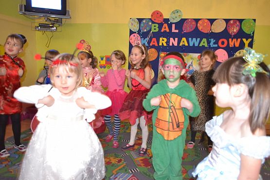 Grafika #15: "Ach, cóż to był za bal" - Karnawał w Przedszkolu