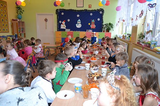 Grafika #24: "Ach, cóż to był za bal" - Karnawał w Przedszkolu