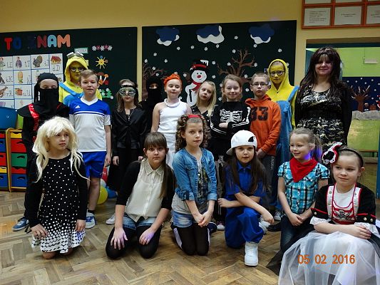 Grafika #20: Bal Karnawałowy w Szkole Podstawowej