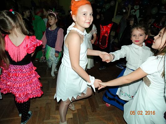 Grafika #32: Bal Karnawałowy w Szkole Podstawowej