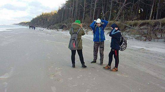 Grafika #19: Harcerska wycieczka piesza