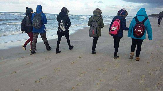 Grafika #20: Harcerska wycieczka piesza