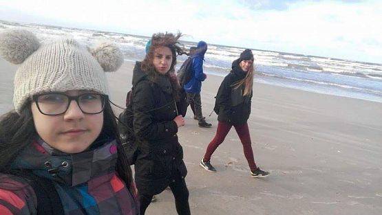 Grafika #22: Harcerska wycieczka piesza