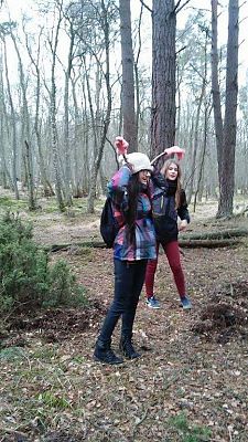 Grafika #8: Harcerska wycieczka piesza