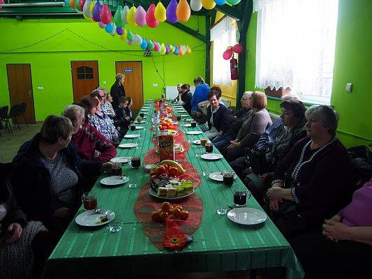 Grafika #25: Dzień Babci i Dziadka w Świetlicy wiejskiej w Łebieniu