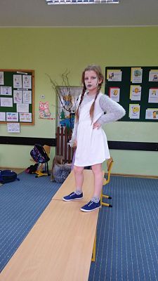 Grafika #2: Pokaz mody w klasie III SP