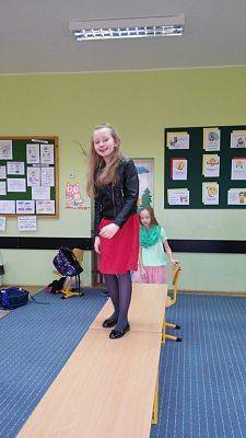 Grafika #5: Pokaz mody w klasie III SP