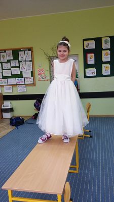 Grafika #6: Pokaz mody w klasie III SP