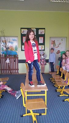 Grafika #10: Pokaz mody w klasie III SP