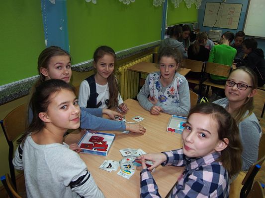 Grafika #3: Lekcje historii - IPN