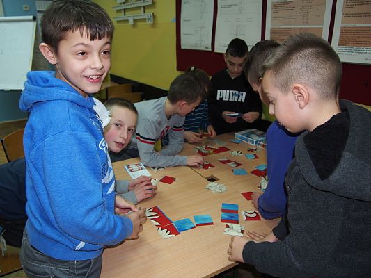 Grafika #7: Lekcje historii - IPN