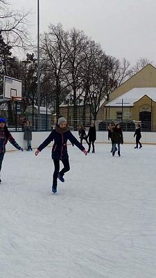 Grafika #0: Lodowisko