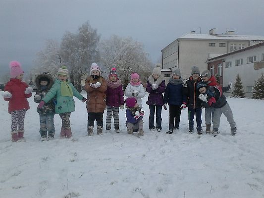 Grafika #0: Zabawy na śniegu - Ia