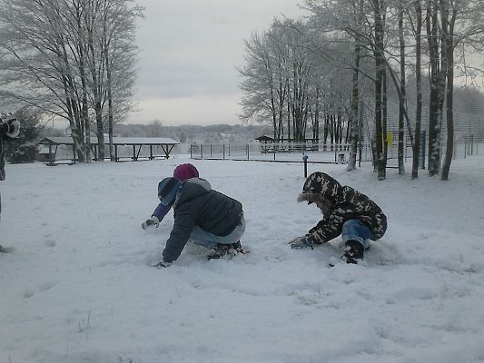 Grafika #11: Zabawy na śniegu - Ia