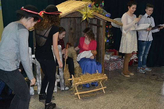 Grafika #7: Jasełka w języku angielskim