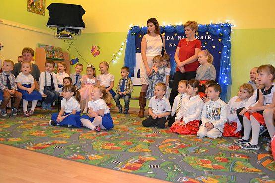 Grafika #6: "Kolęda na niebie, kolęda na ziemi" - spotkanie w Przedszkolu