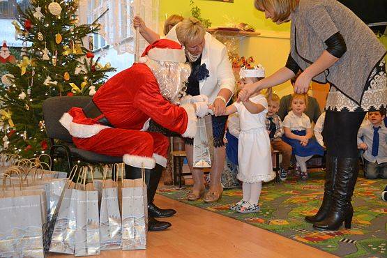 Grafika #7: "Kolęda na niebie, kolęda na ziemi" - spotkanie w Przedszkolu