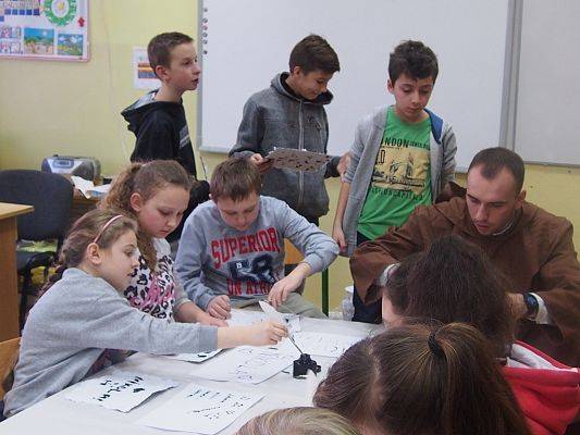 Grafika #8: Warsztaty papieru czerpanego