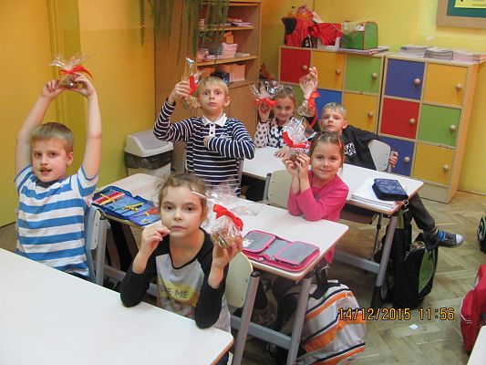 Grafika #12: Pieczenie pierników - klasa II a