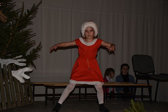 Grafika #9: Kiermasz świąteczny