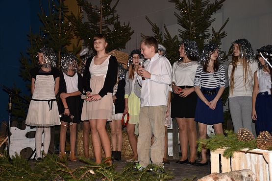 Grafika #13: Kiermasz świąteczny