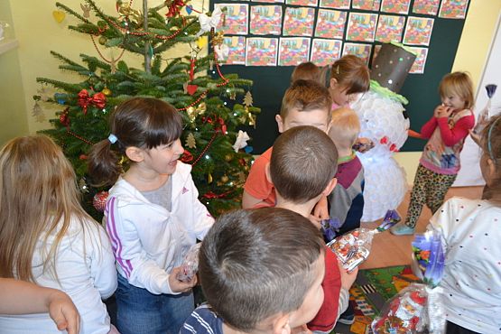 Grafika #2: Mikołaj w przedszkolu