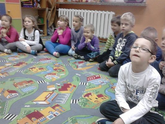 Grafika #0: II b pierwszakom