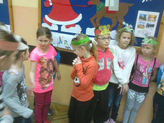 Grafika #6: II b pierwszakom