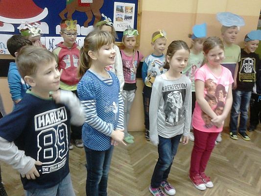 Grafika #7: II b pierwszakom