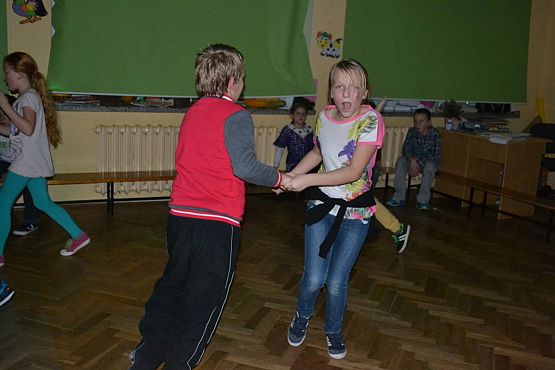 Grafika #17: Zabawa Andrzejkowa