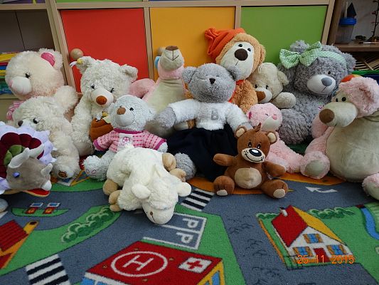 Grafika #0: Światowy Dzień Pluszowego Misia w kl. Ia
