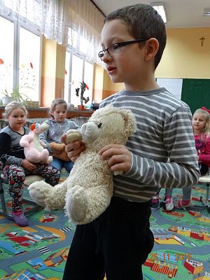 Grafika #11: Światowy Dzień Pluszowego Misia w kl. Ia