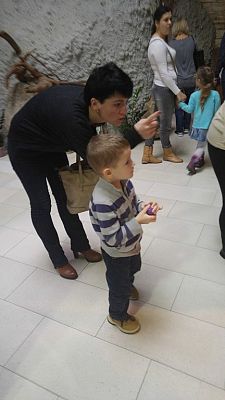 Grafika #11: Przedszkolaki w Mini ZOO w Tuchlinie.