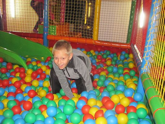 Grafika #2: Drugoklasiści w Smykolandii