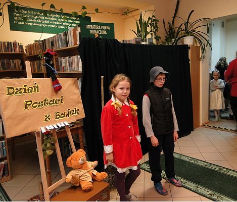 Grafika #3: Dzień Postaci z Bajek