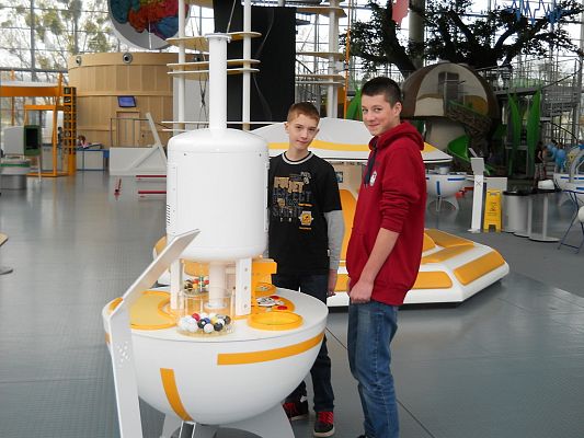 Grafika #6: W Centrum Nauki EXPERYMENT