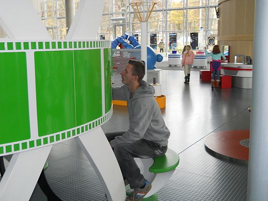 Grafika #12: W Centrum Nauki EXPERYMENT