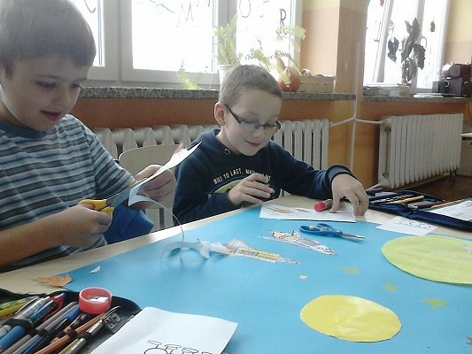 Grafika #3: Uczymy się współpracy przy wspólnym projekcie - klasa 1a SP