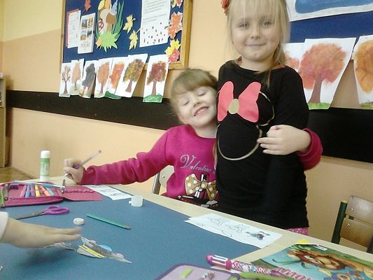 Grafika #5: Uczymy się współpracy przy wspólnym projekcie - klasa 1a SP