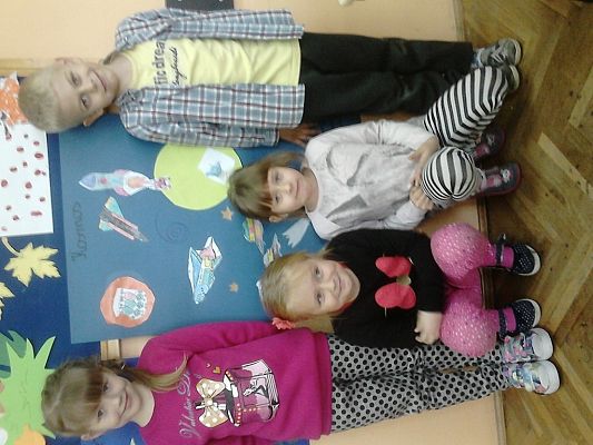 Grafika #10: Uczymy się współpracy przy wspólnym projekcie - klasa 1a SP