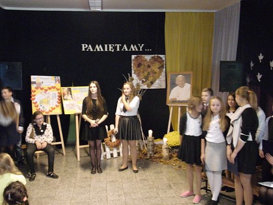 Grafika #0: Rocznica nadania imienia Jana Pawła II.