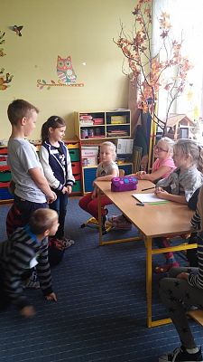 Grafika #5: Klasa III SP prowadzi hotel na greckiej wyspie - zajęcia metodą projektu