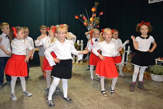 Grafika #16: Dzień Edukacji Narodowej