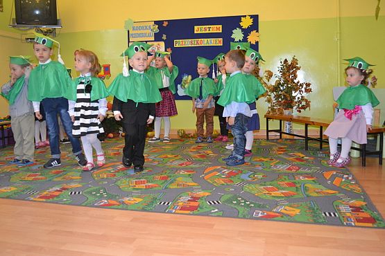 Grafika #14: Pasowanie na przedszkolaka