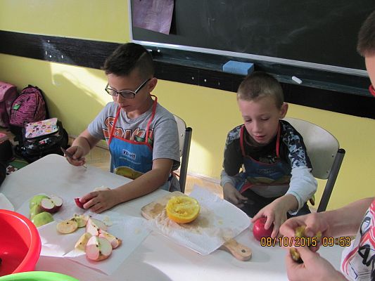 Grafika #0: "Robimy sok" - klasa II a