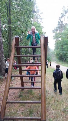 Grafika #10: Wyprawa klasy III i IV do lasu